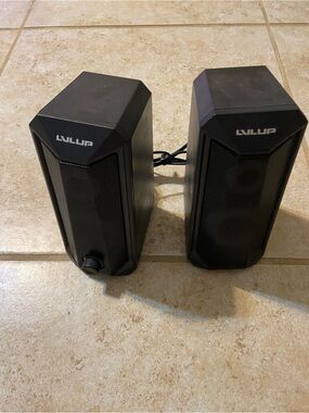 Black Computer Speakers - Compact Portable Audio Pair